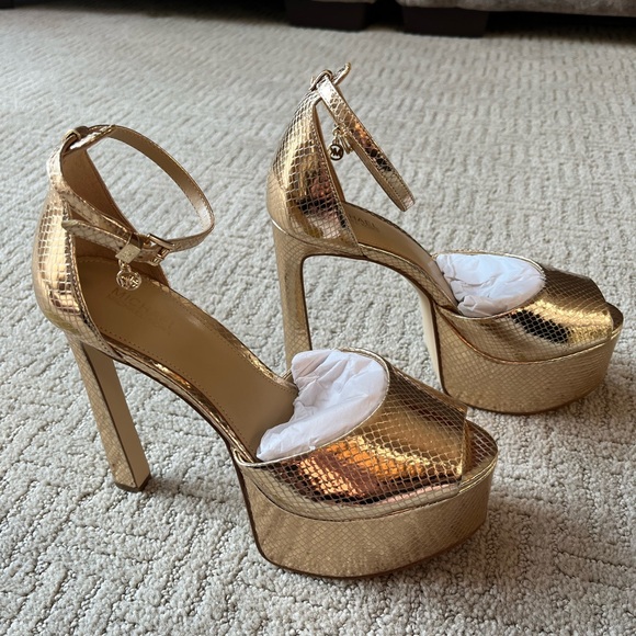 Michael Kors Peep Toe Pumps - Picture 5 of 15